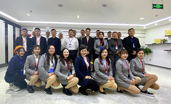 ������Ӫ�Ŷ�